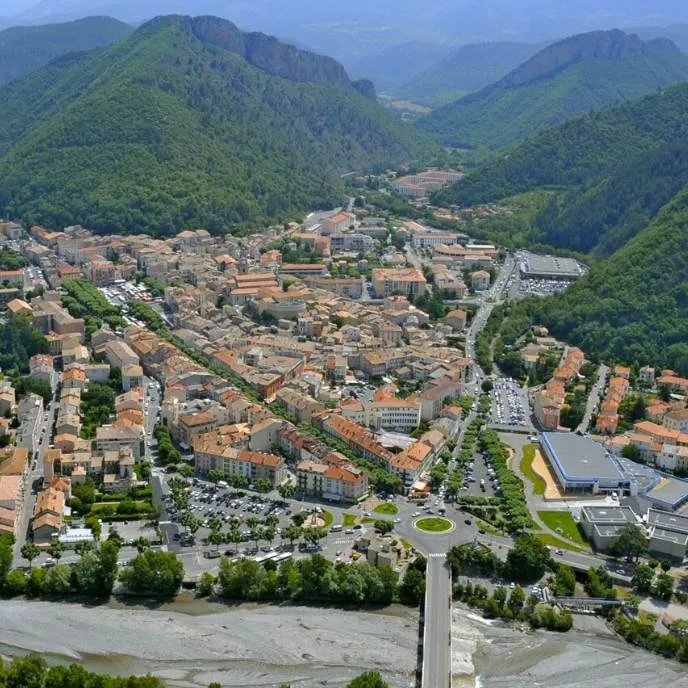 ville de digne les bains.webp